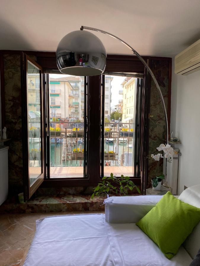 Апартаменты Casa Di Angela Кьоджа Экстерьер фото